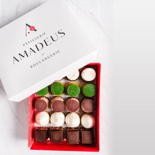 Petit Four Box of 20 Assorted